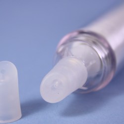 Quadpacks Airless Syringe, a sterile dispenser